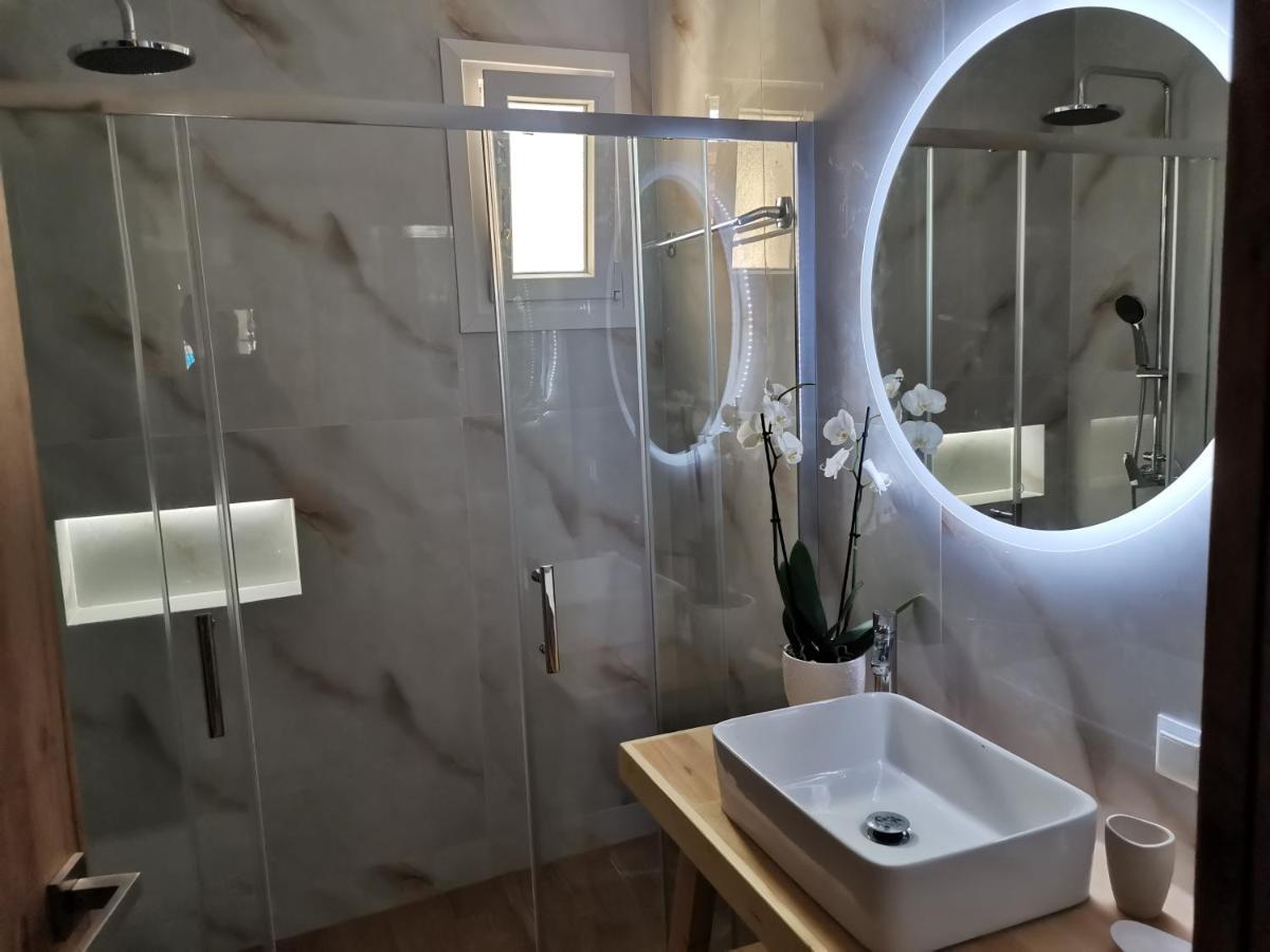 Nely'S Luxury Home Нидри Экстерьер фото